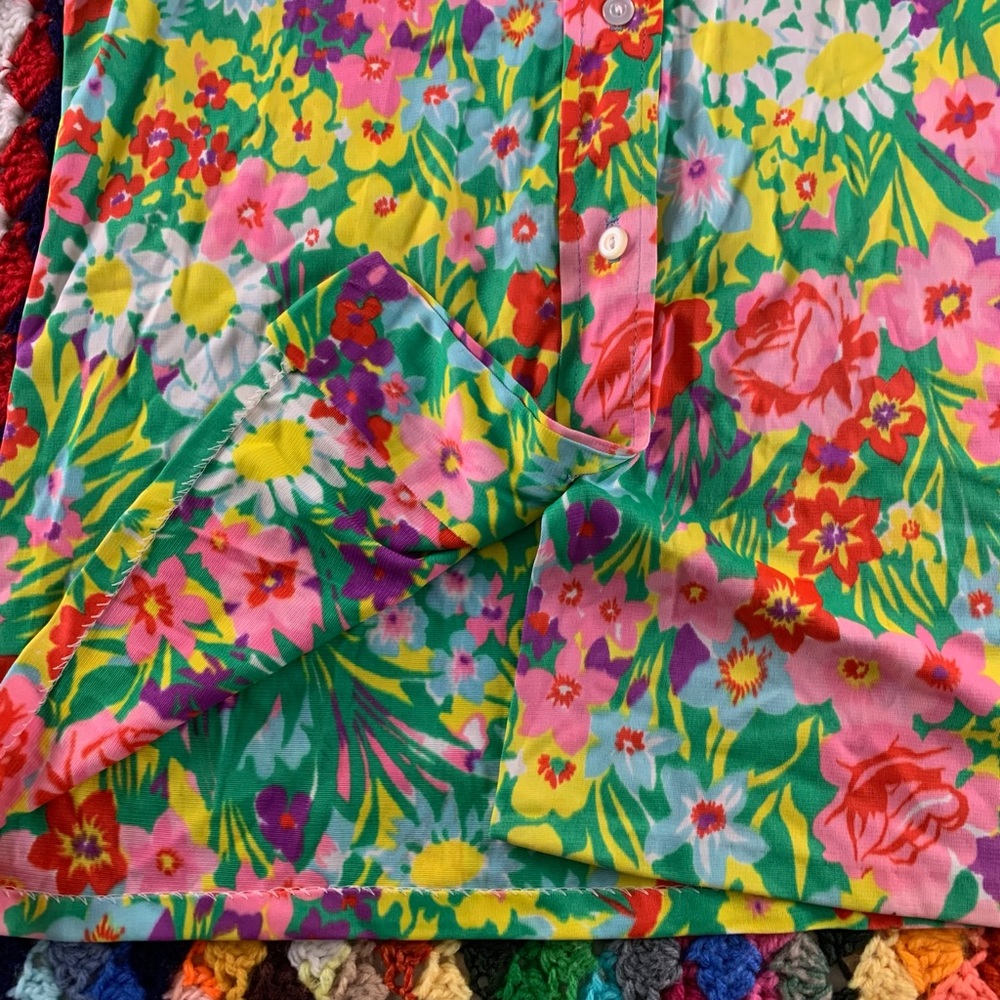Vintage 70s Rainbow Cheery Floral Stretch Dagger Disco Collar Button Up … - Picture 10 of 12
